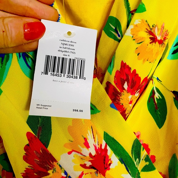 Beautiful Kate Spade Cathleen Flower Wrap Dress - Picture 2 of 4